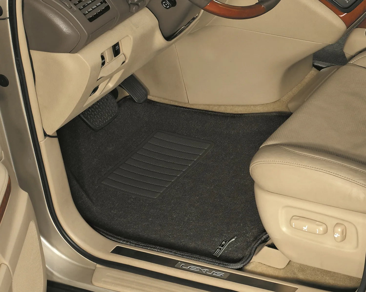 3D MAXpider L1CH00812209 - CLASSIC Floor Mat Black 2 pc. Front [Available While Supplies Last]